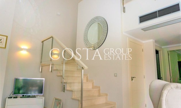 Herverkoop - Villa -
Orihuela Costa - Las Colinas Golf