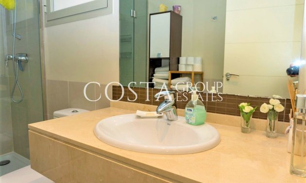 Herverkoop - Villa -
Orihuela Costa - Las Colinas Golf