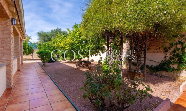 Herverkoop - Villa -
Torrevieja - El Chaparral