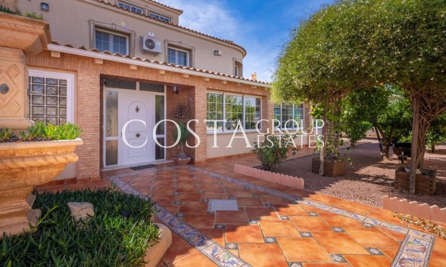 Herverkoop - Villa -
Torrevieja - El Chaparral