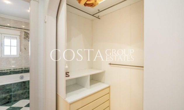 Herverkoop - Villa -
Torrevieja - El Chaparral