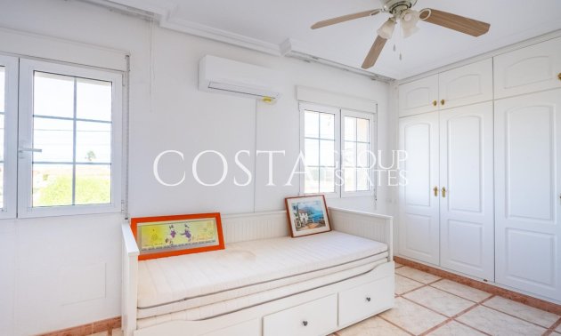 Herverkoop - Villa -
Torrevieja - El Chaparral