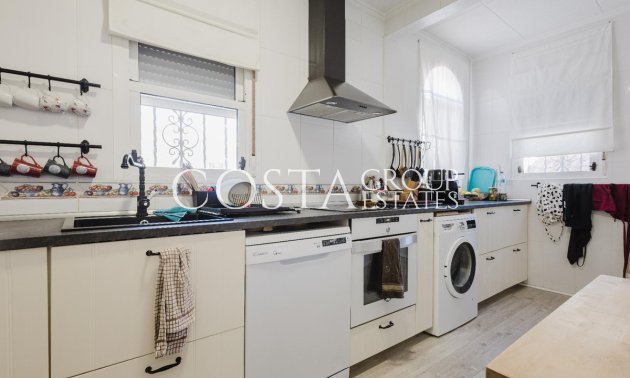 Herverkoop - Huis -
Torrevieja - La Siesta