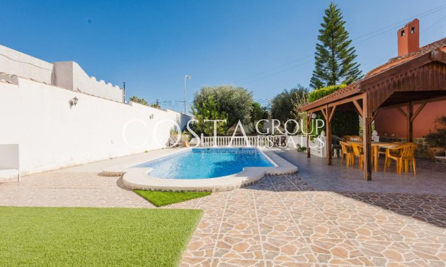 Herverkoop - Huis -
Torrevieja - La Siesta