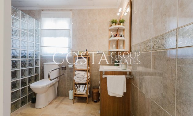 Herverkoop - Huis -
Torrevieja - La Siesta