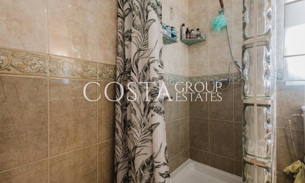 Herverkoop - Huis -
Torrevieja - La Siesta