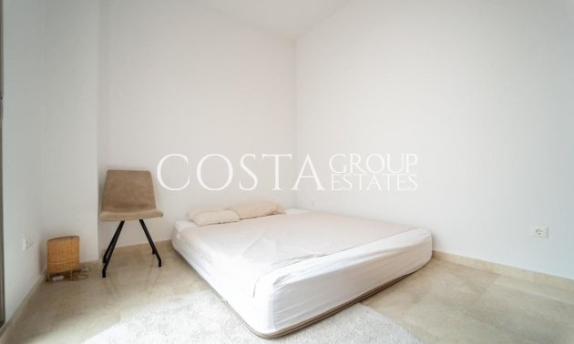 Odsprzedaż - Dom -
Orihuela Costa - Punta Prima