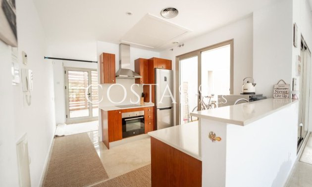 Odsprzedaż - Dom -
Orihuela Costa - Punta Prima