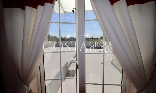 Revente - Villa -
Catral