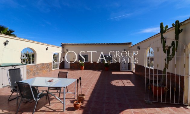 Revente - Villa -
Catral