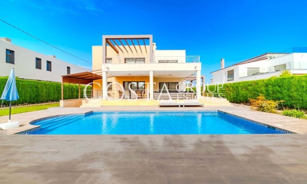 Herverkoop - Villa -
Orihuela Costa - Cabo Roig