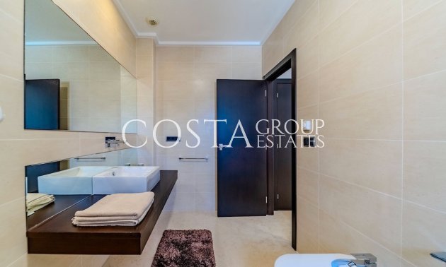 Herverkoop - Villa -
Orihuela Costa - Cabo Roig