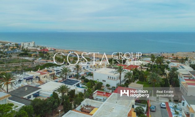 Herverkoop - Villa -
Torrevieja - La Mata