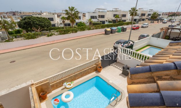 Herverkoop - Huis -
Orihuela Costa - Villamartin