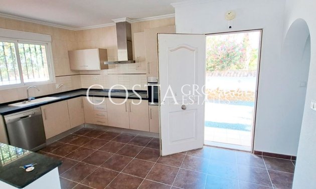 Resale - Villa -
Catral - Catral - Country