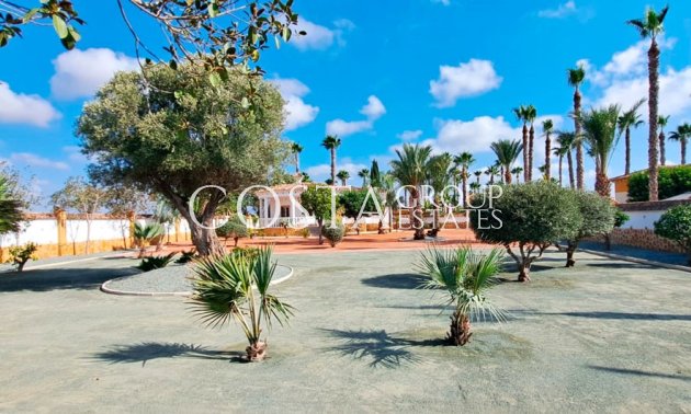 Resale - Villa -
Catral - Catral - Country