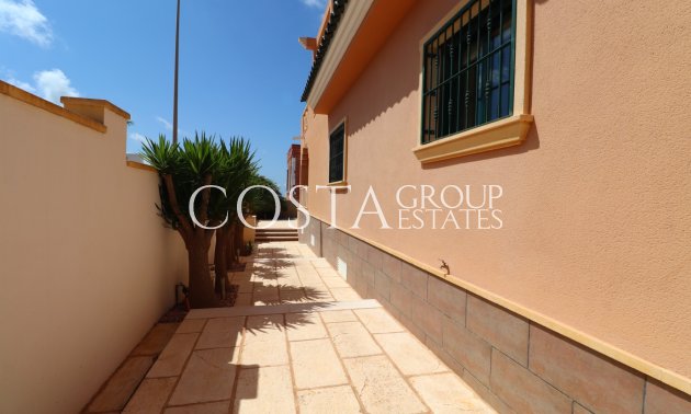 Herverkoop - Villa -
Ciudad Quesada - La Fiesta