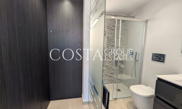 Herverkoop - Villa -
Orihuela Costa - Villamartin