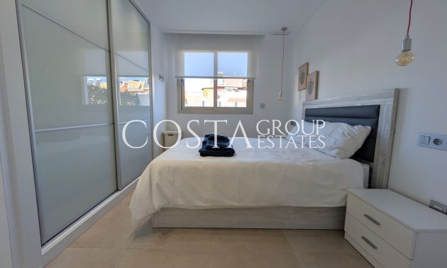 Herverkoop - Villa -
Orihuela Costa - Villamartin