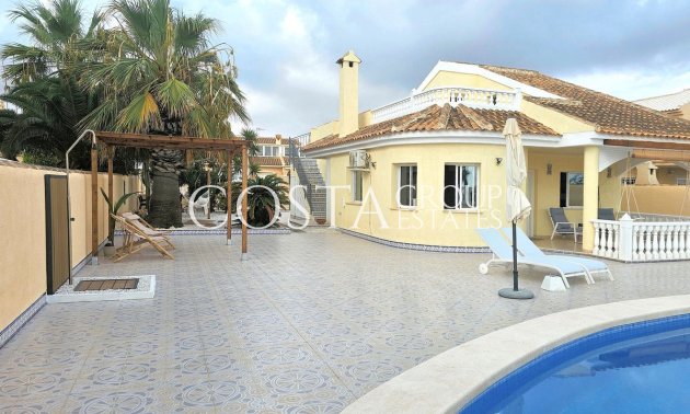 Herverkoop - Villa -
Los Alcazares - Los Alcazares Centro