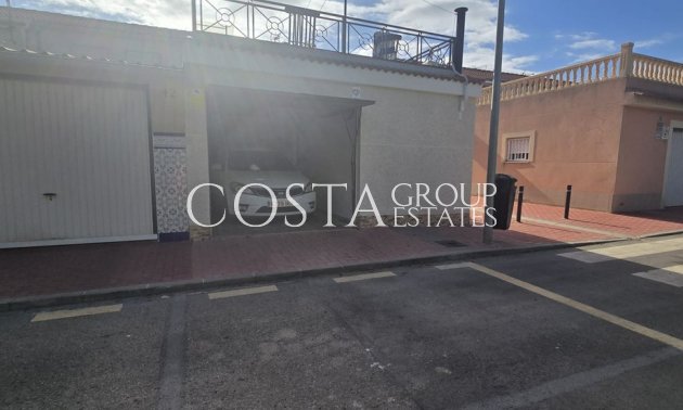 Revente - Villa -
Torrevieja