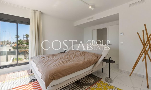 Herverkoop - Villa -
Torrevieja - La Veleta