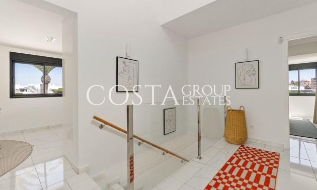 Herverkoop - Villa -
Torrevieja - La Veleta