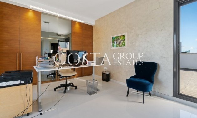 Herverkoop - Villa -
Orihuela Costa