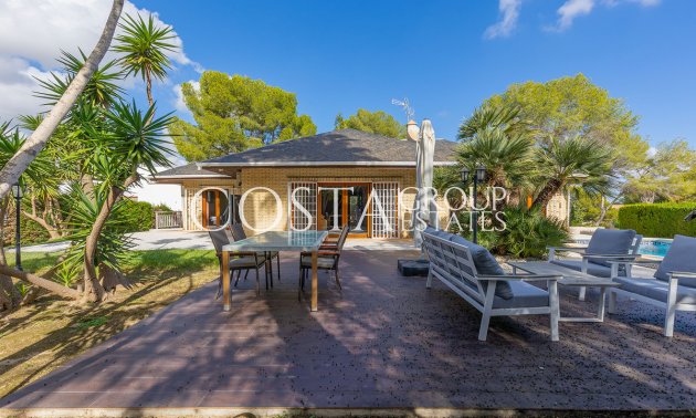 Odsprzedaż - Willa -
Orihuela Costa