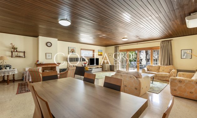 Odsprzedaż - Willa -
Orihuela Costa