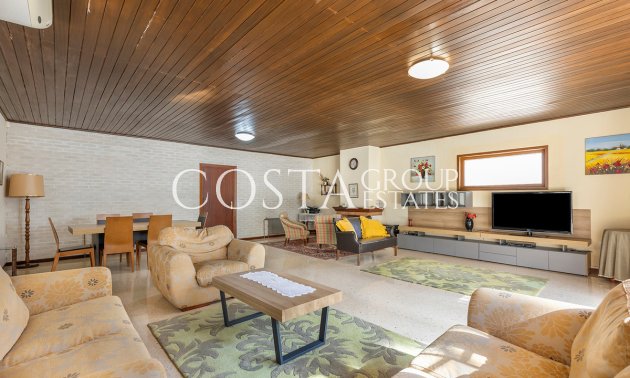 Odsprzedaż - Willa -
Orihuela Costa