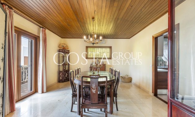 Odsprzedaż - Willa -
Orihuela Costa