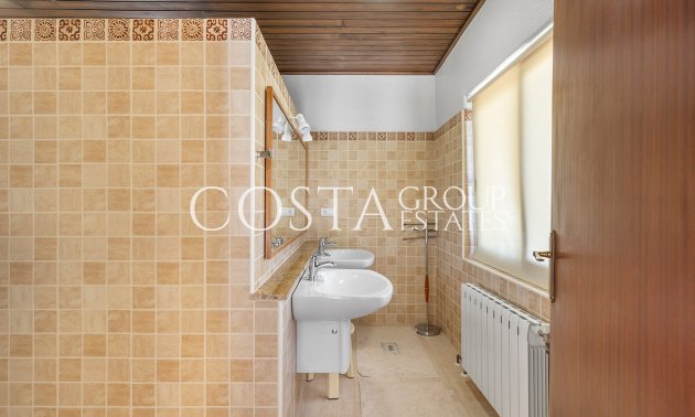 Odsprzedaż - Willa -
Orihuela Costa