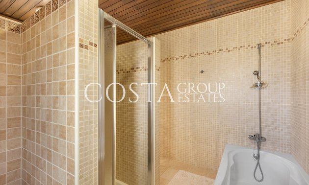 Odsprzedaż - Willa -
Orihuela Costa