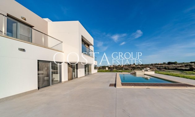 Herverkoop - Villa -
San Fulgencio - La Marina