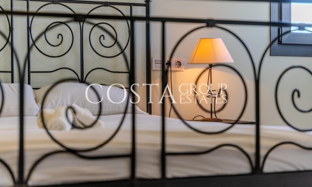 Herverkoop - Villa -
San Fulgencio - La Marina