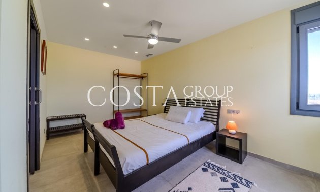 Herverkoop - Villa -
San Fulgencio - La Marina