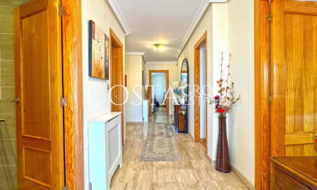 Wiederverkauf - Villa -
Orihuela Costa - Los Balcones