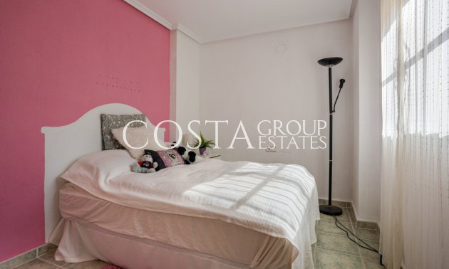 Herverkoop - Villa -
Guardamar del Segura - Guardamar del Segura Centro