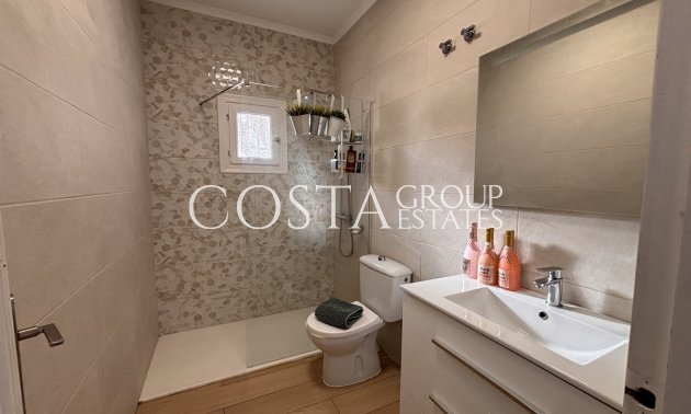 Herverkoop - Villa -
Orihuela Costa - Playa Flamenca