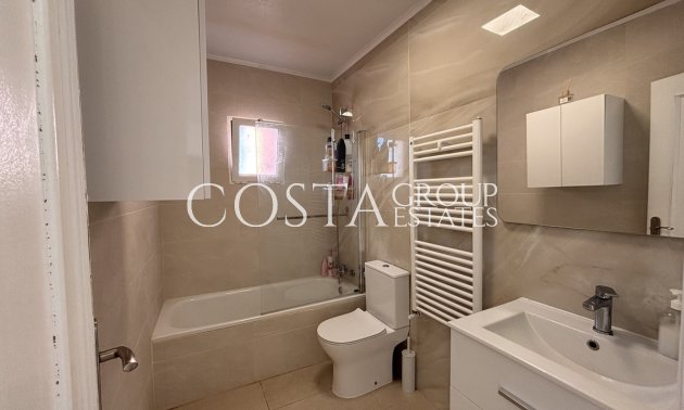 Herverkoop - Villa -
Orihuela Costa - Playa Flamenca