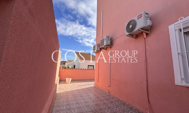 Herverkoop - Villa -
Orihuela Costa - Playa Flamenca