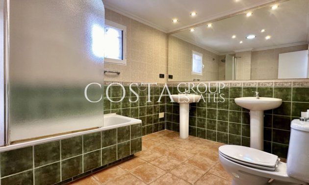 Revente - Villa -
Orihuela Costa - Villamartin