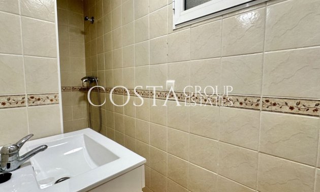 Revente - Villa -
Orihuela Costa - Villamartin