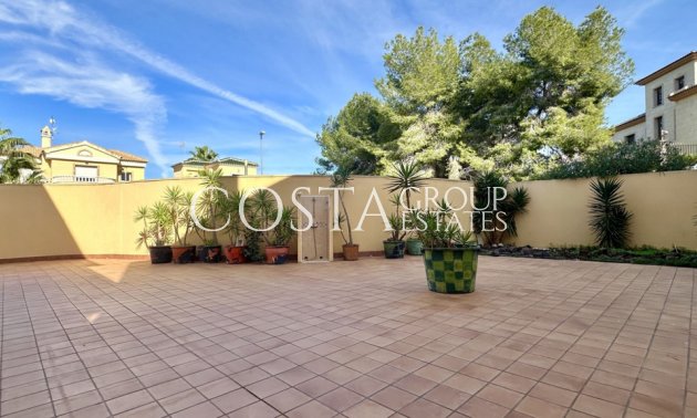 Revente - Villa -
Orihuela Costa - Villamartin