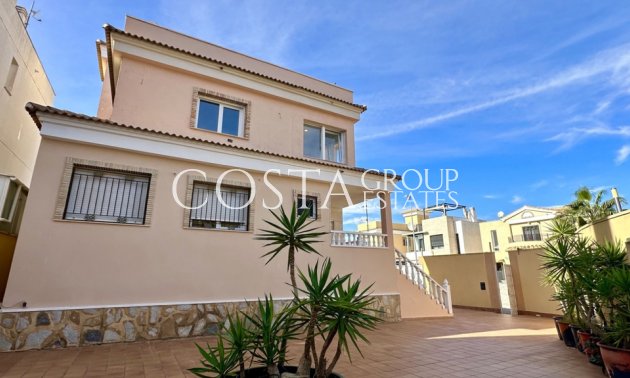 Revente - Villa -
Orihuela Costa - Villamartin