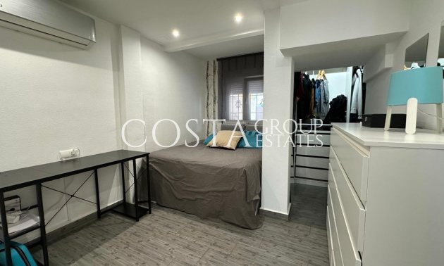 Revente - Maison -
Urbanización El Raso