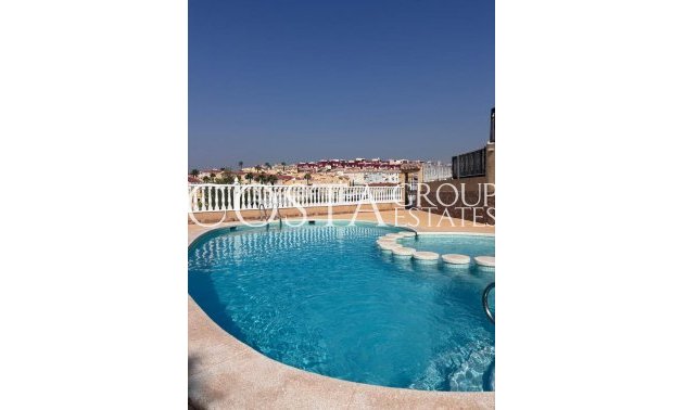 Wiederverkauf - House -
Orihuela Costa