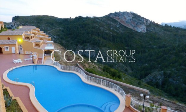 Herverkoop - Huis -
Benitachell - Benitachell Centro