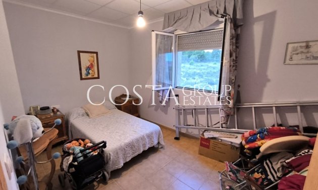 Herverkoop - Villa -
Yecla - Yecla Centro